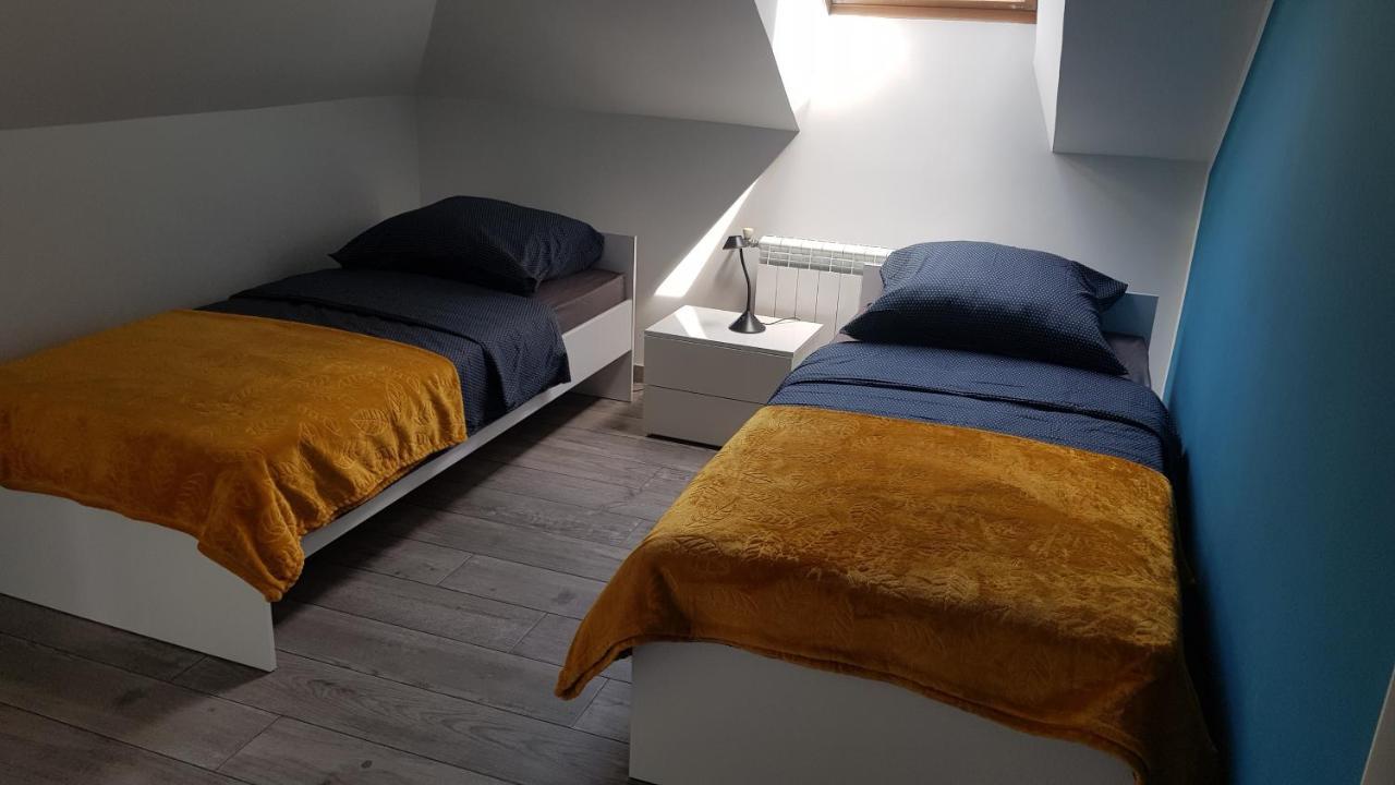 Apartament Sosnowa Apartment Krasnobrod Bagian luar foto