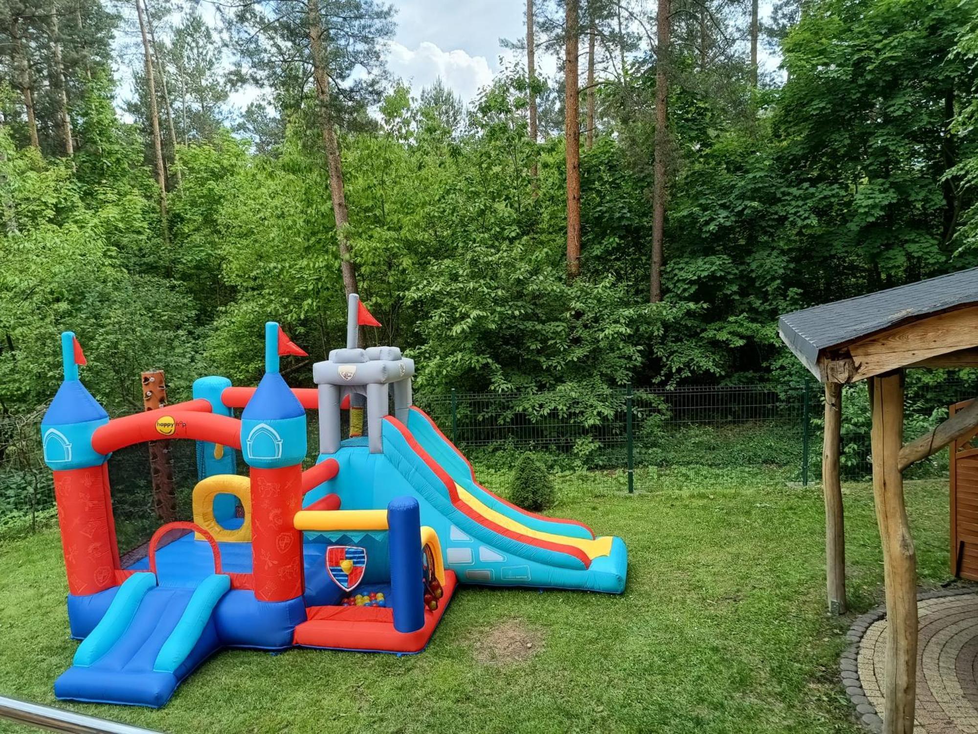 Apartament Sosnowa Apartment Krasnobrod Bagian luar foto